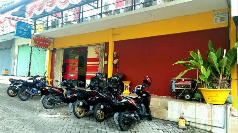 Pringgondani Guesthouse Pandanaran Hills เซอมารัง ภายนอก รูปภาพ